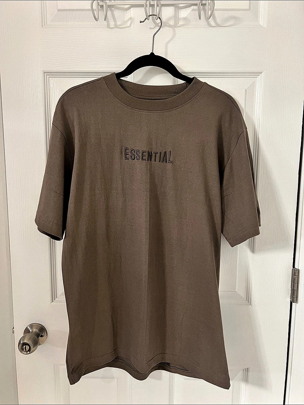 Essentials T-Shirt Graphic Short Sleeve Tee Brown